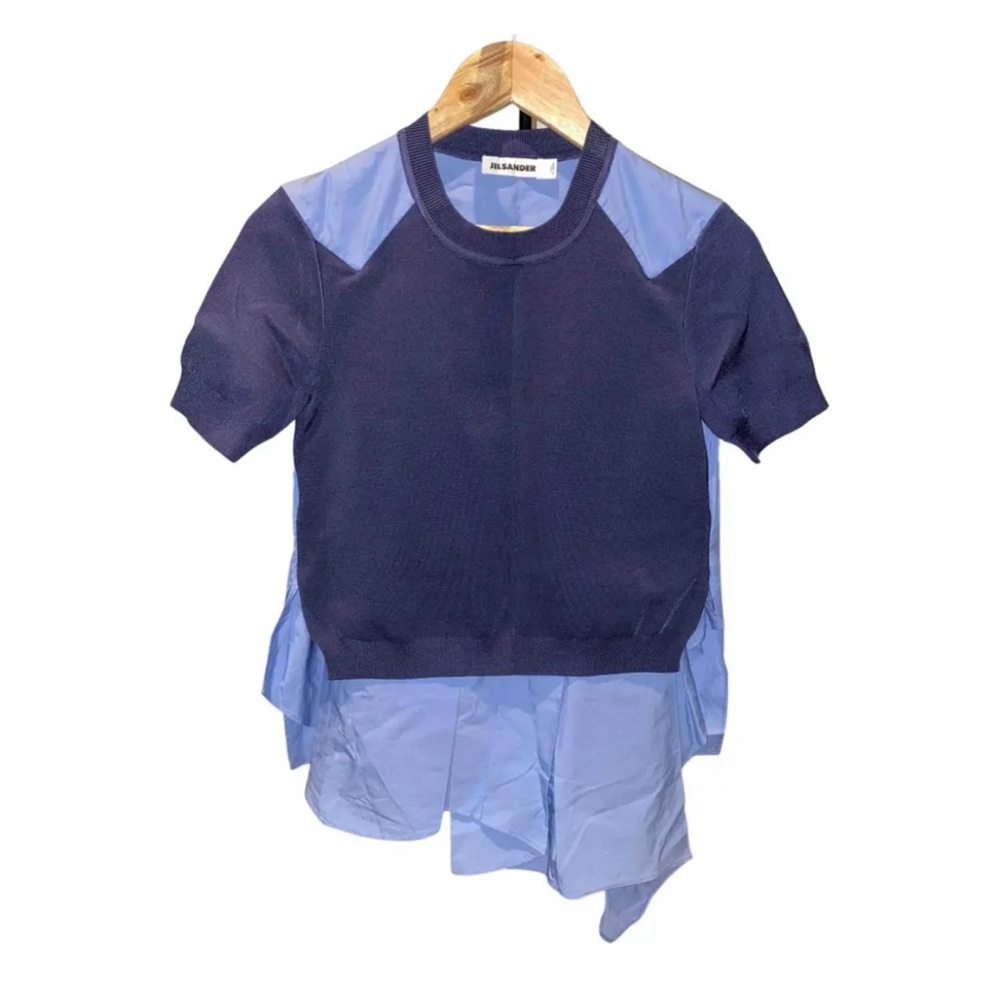 Jil Sander top size 38. Excellent condition. Worn once and dry cleaned.